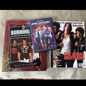 Jonas Brothers Set with Autograph